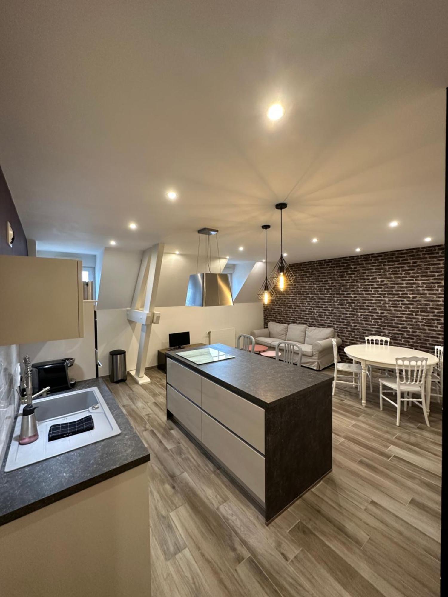 Appartement A Beaune Avec Parking Extérieur photo