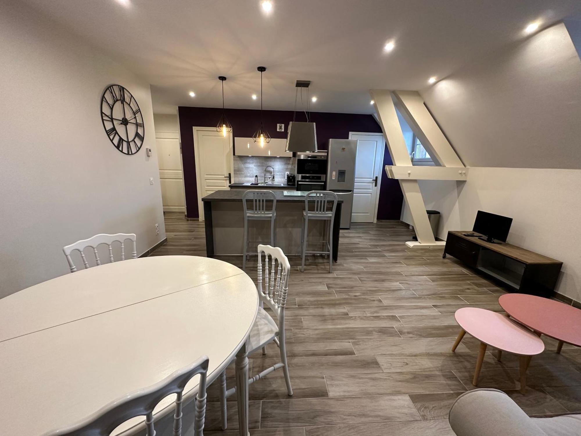 Appartement A Beaune Avec Parking Extérieur photo